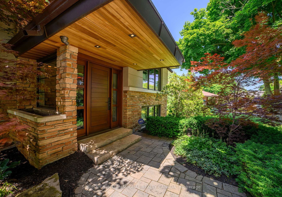 14-plumbstead-court-etobicoke-ontario-w12141722