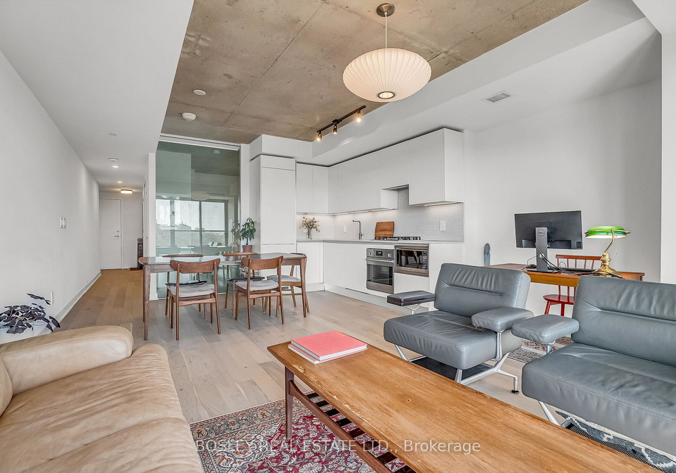 2720-dundas-street-w-toronto-ontario-w12141765