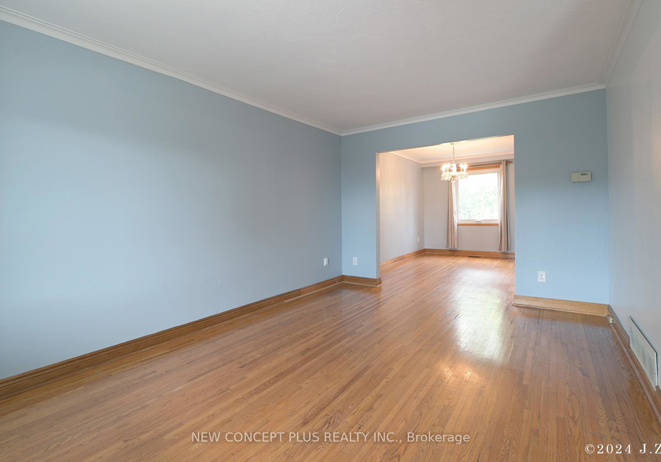 74-beechwood-avenue-toronto-ontario-w12142369