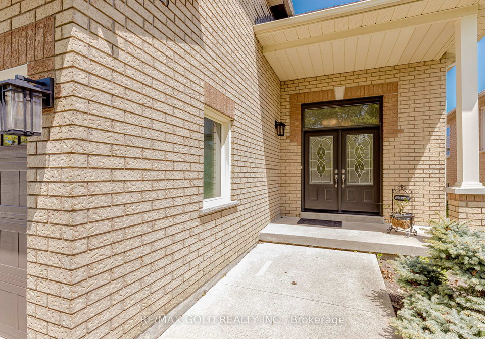 243-cresthaven-road-brampton-ontario-w12142442