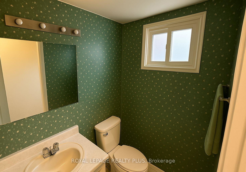 2120-rathburn-road-mississauga-ontario-w12142445