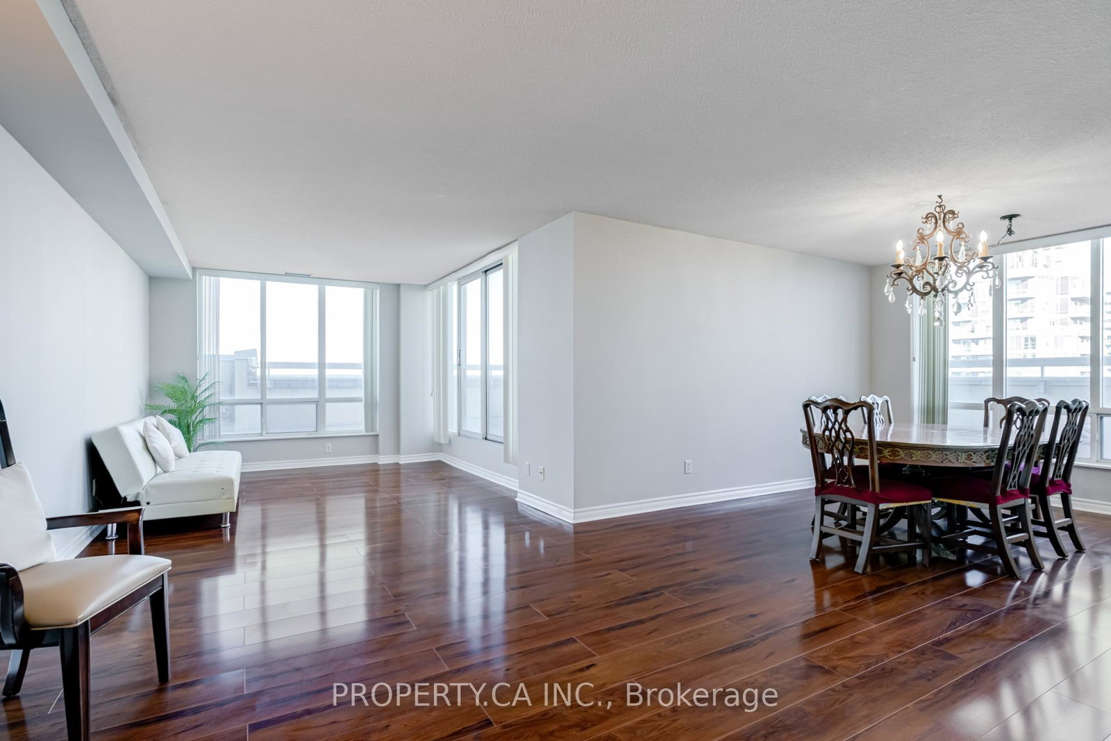 156-enfield-place-mississauga-ontario-w12143038