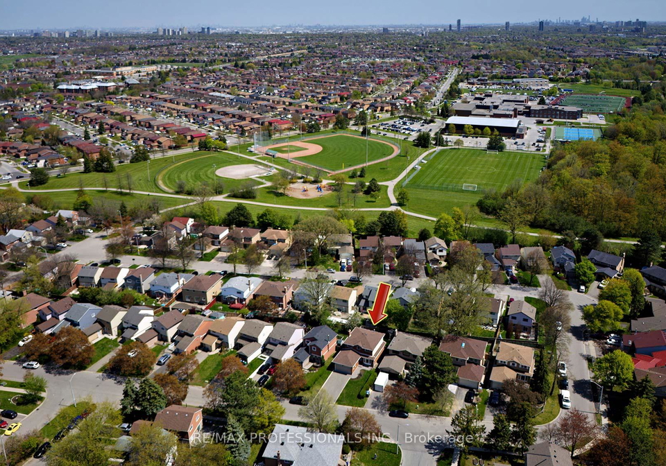 7-dalzell-avenue-brampton-ontario-w12143070