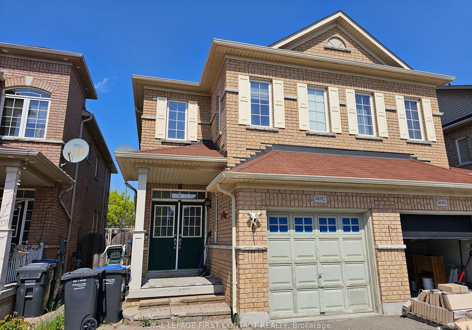 4692-centretown-way-mississauga-ontario-w12143991