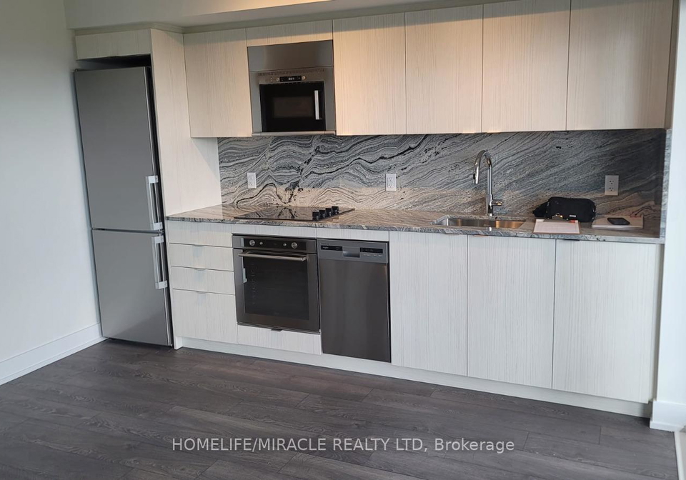 5-mabelle-avenue-etobicoke-ontario-w12144113