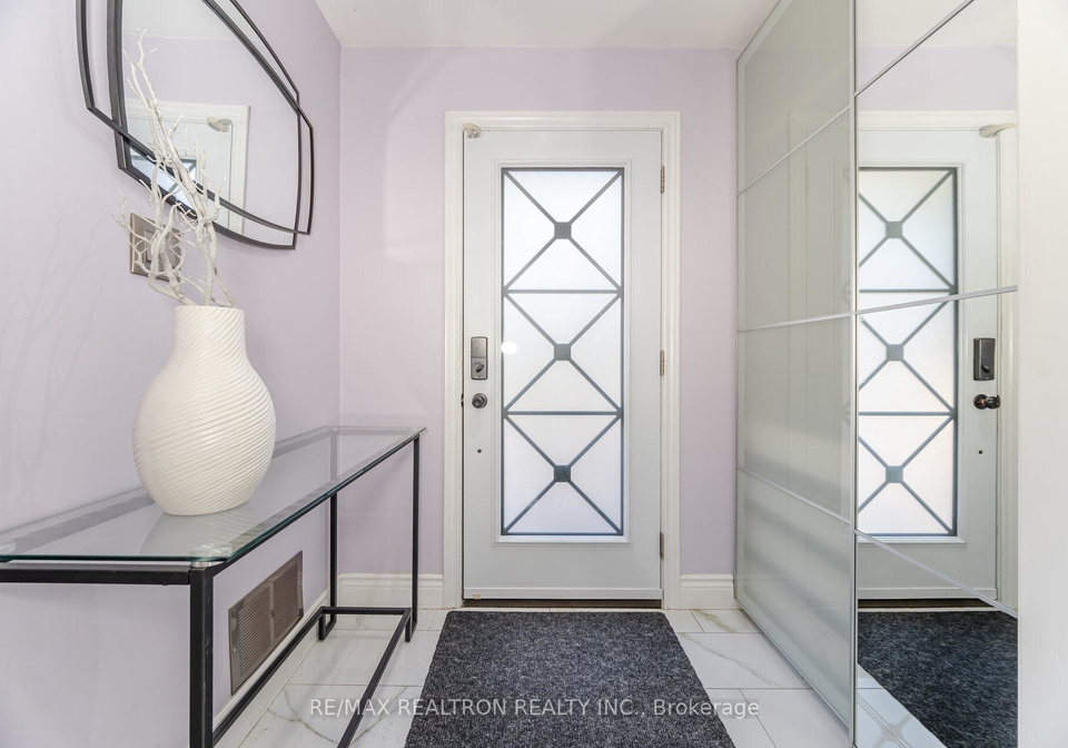 86-crendon-drive-etobicoke-ontario-w12144313