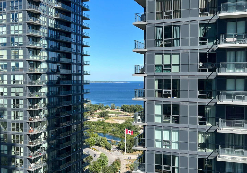 2220-lake-shore-boulevard-w-etobicoke-ontario-w12144386