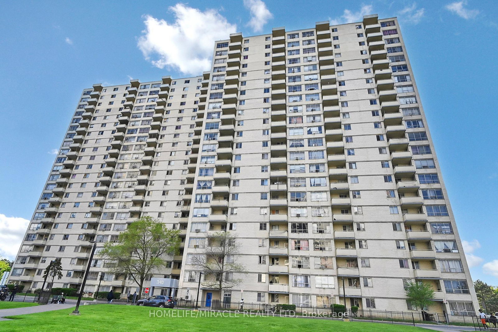 340-dixon-road-etobicoke-ontario-w12145077