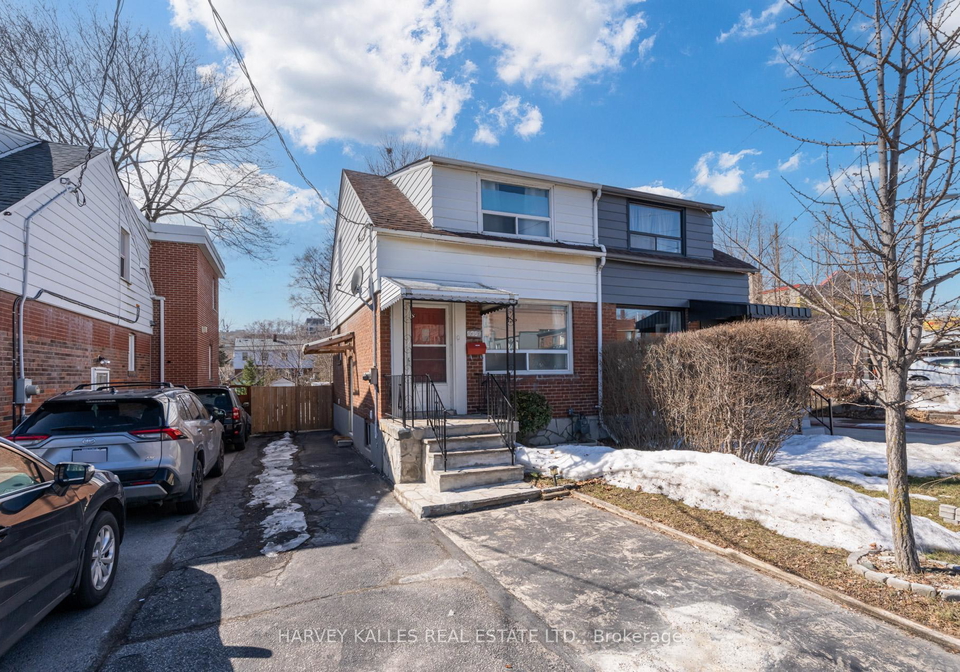 562-royal-york-road-etobicoke-ontario-w12145198