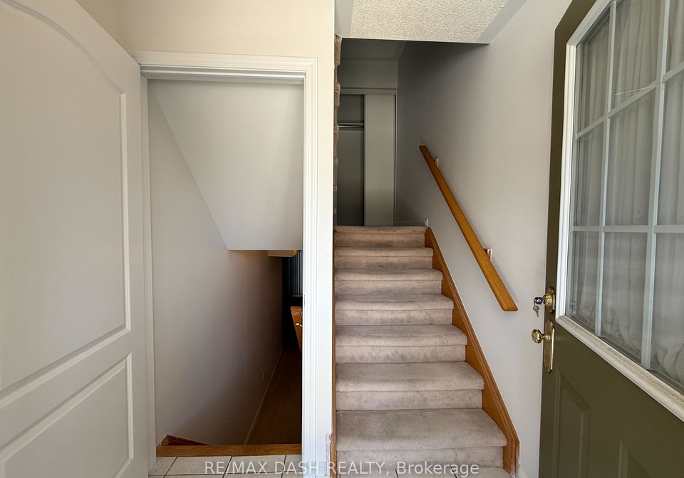5980-whitehorn-avenue-mississauga-ontario-w12145339