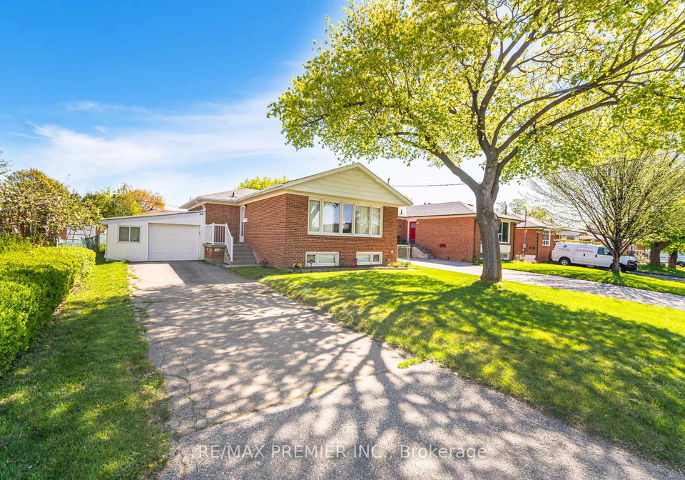 32-edgemont-drive-brampton-ontario-w12146615