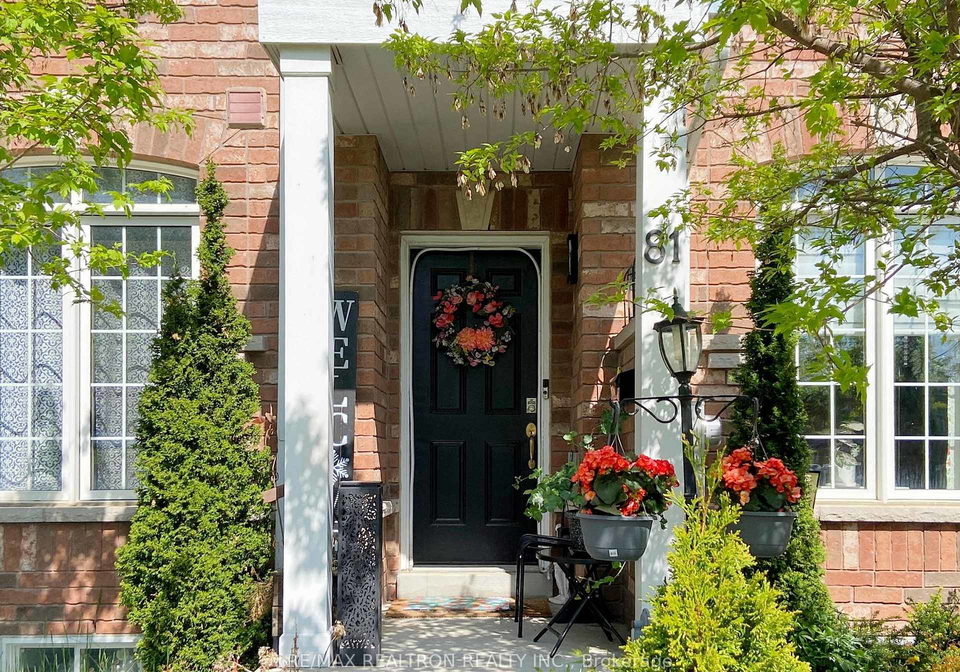 81-isaac-devins-boulevard-york-ontario-w12146890