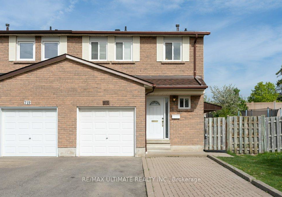717-carrying-place-mississauga-ontario-w12147327