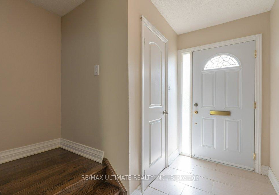 717-carrying-place-mississauga-ontario-w12147327