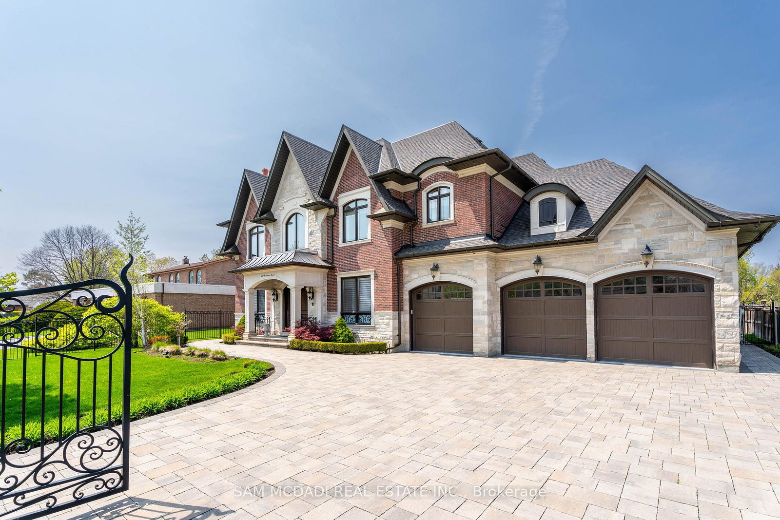 1689-carolyn-road-mississauga-ontario-w12148264