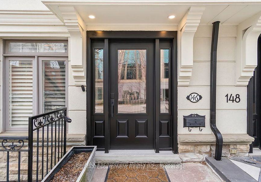 146-reynolds-street-oakville-ontario-w12148331