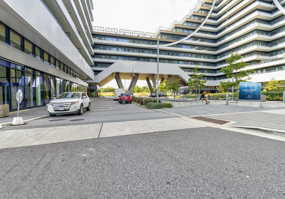 20-shore-breeze-drive-etobicoke-ontario-w12148428