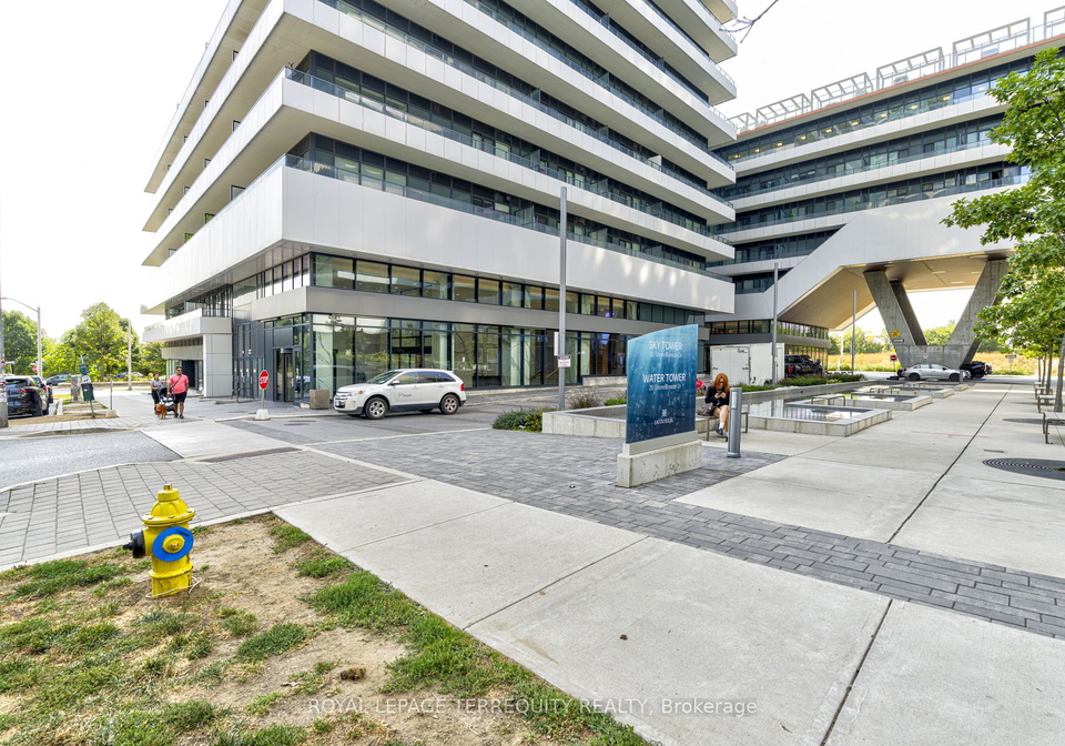 20-shore-breeze-drive-etobicoke-ontario-w12148428
