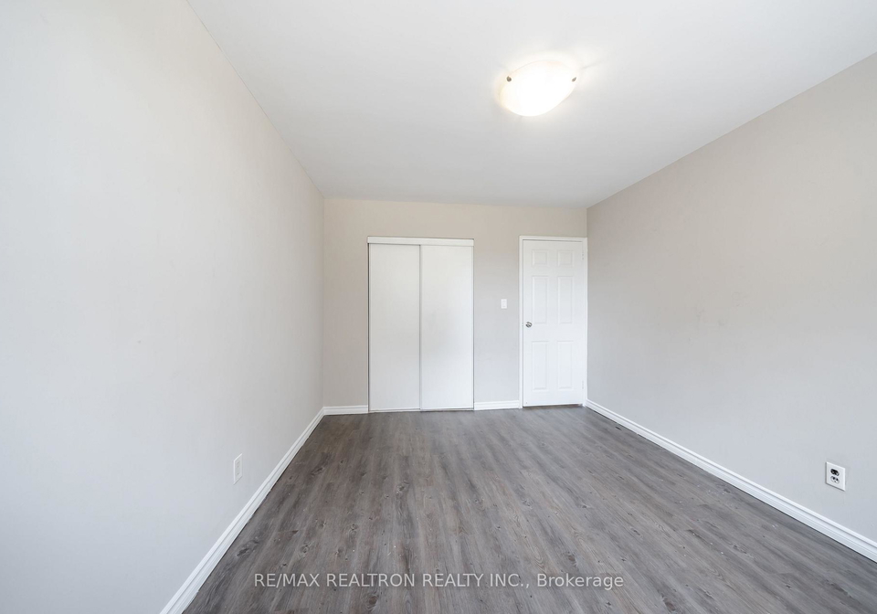 2043-prospect-street-e-burlington-ontario-w12149087