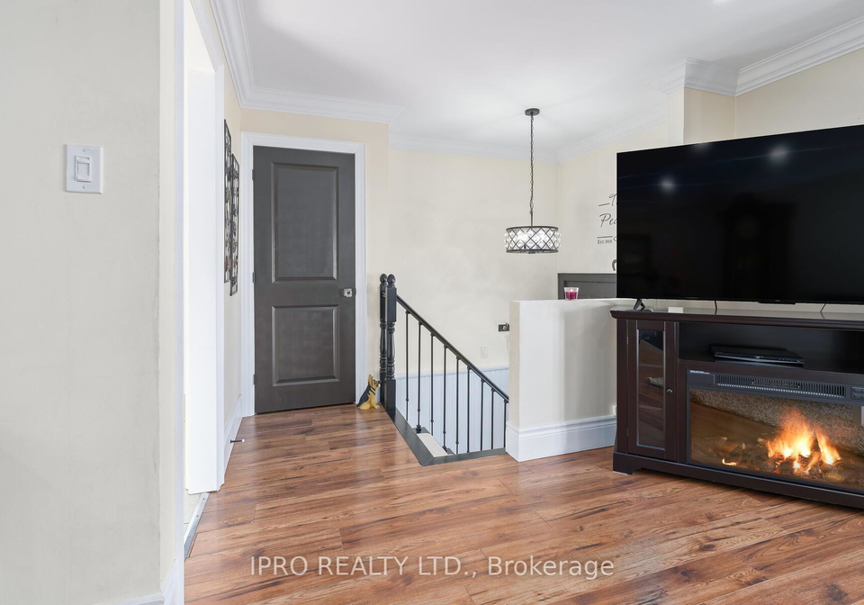 77-burbank-crescent-orangeville-ontario-w12149501
