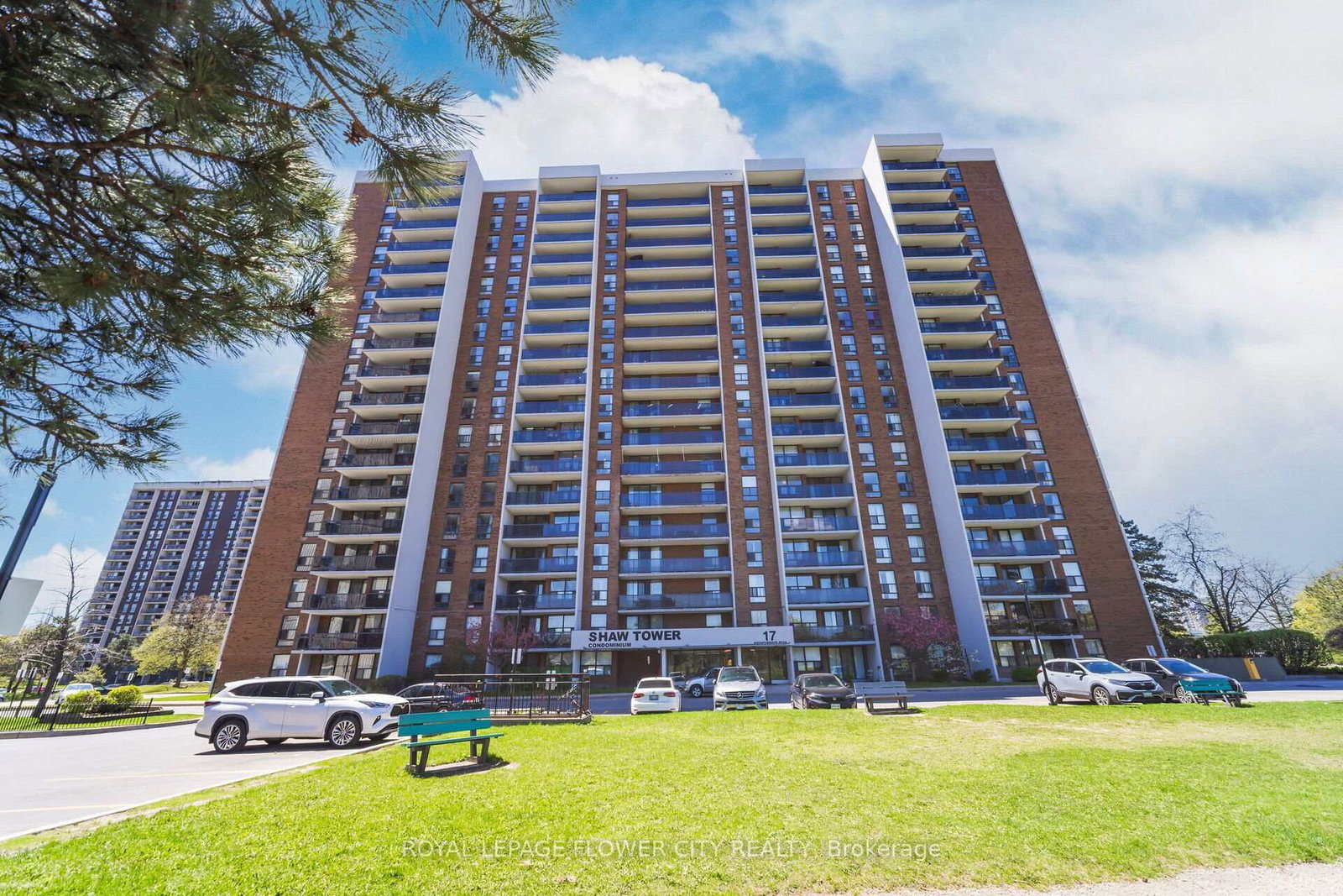17-knightsbridge-road-brampton-ontario-w12149857
