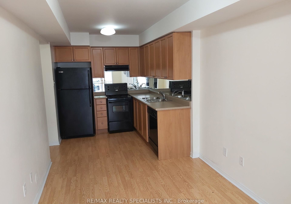 4975-southampton-drive-mississauga-ontario-w12149882