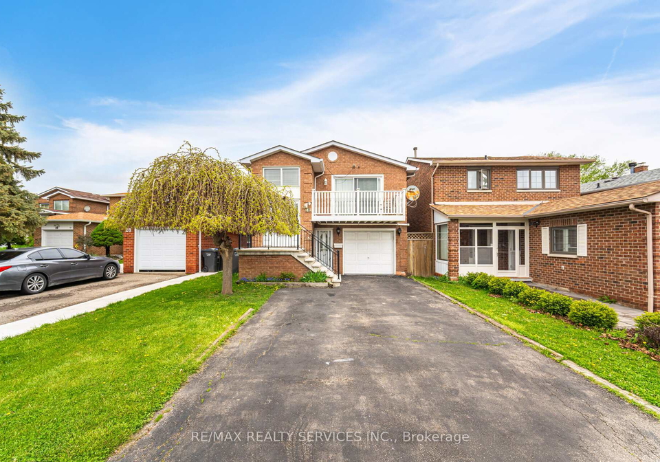30-panda-lane-brampton-ontario-w12150232