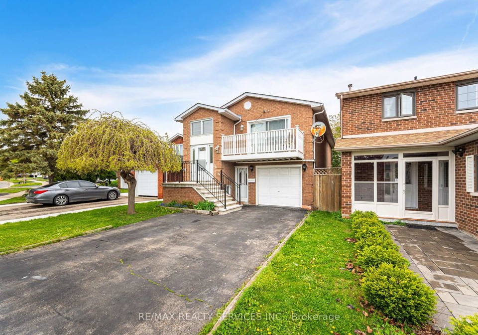 30-panda-lane-brampton-ontario-w12150232