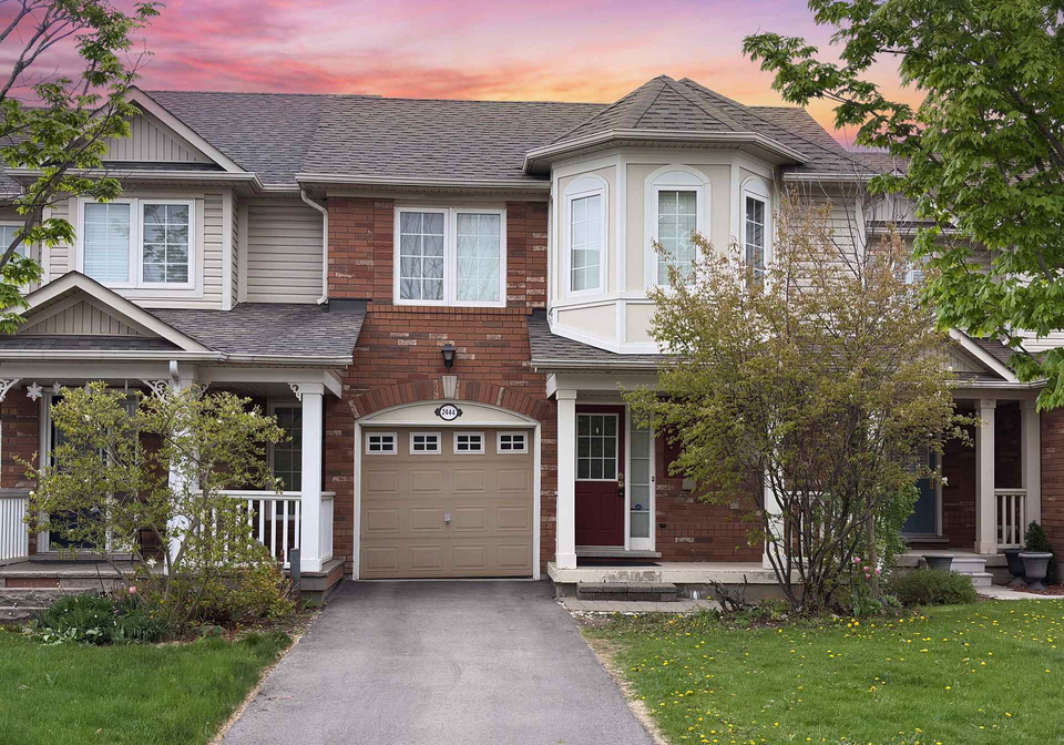 2444-wooden-hill-circle-oakville-ontario-w12150320