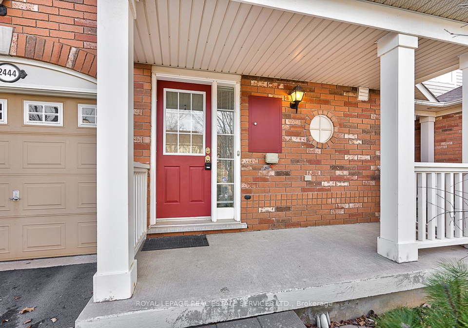 2444-wooden-hill-circle-oakville-ontario-w12150320