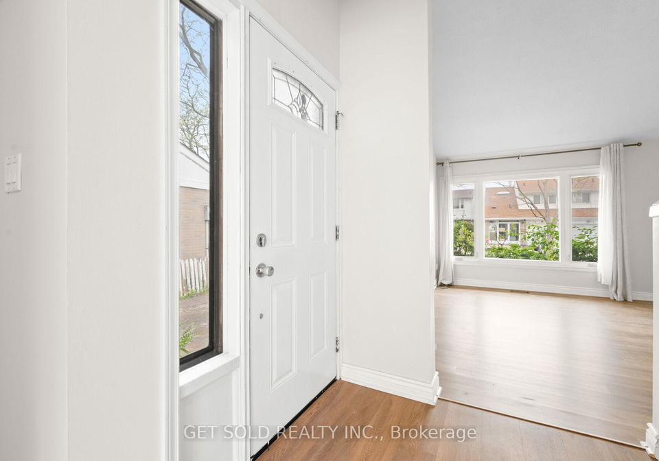 15-wray-court-etobicoke-ontario-w12150412