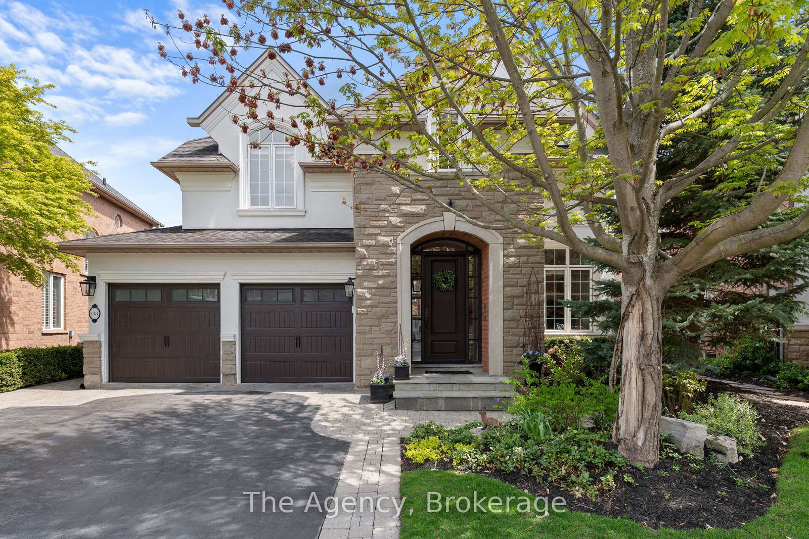 138-tawny-crescent-oakville-ontario-w12150599
