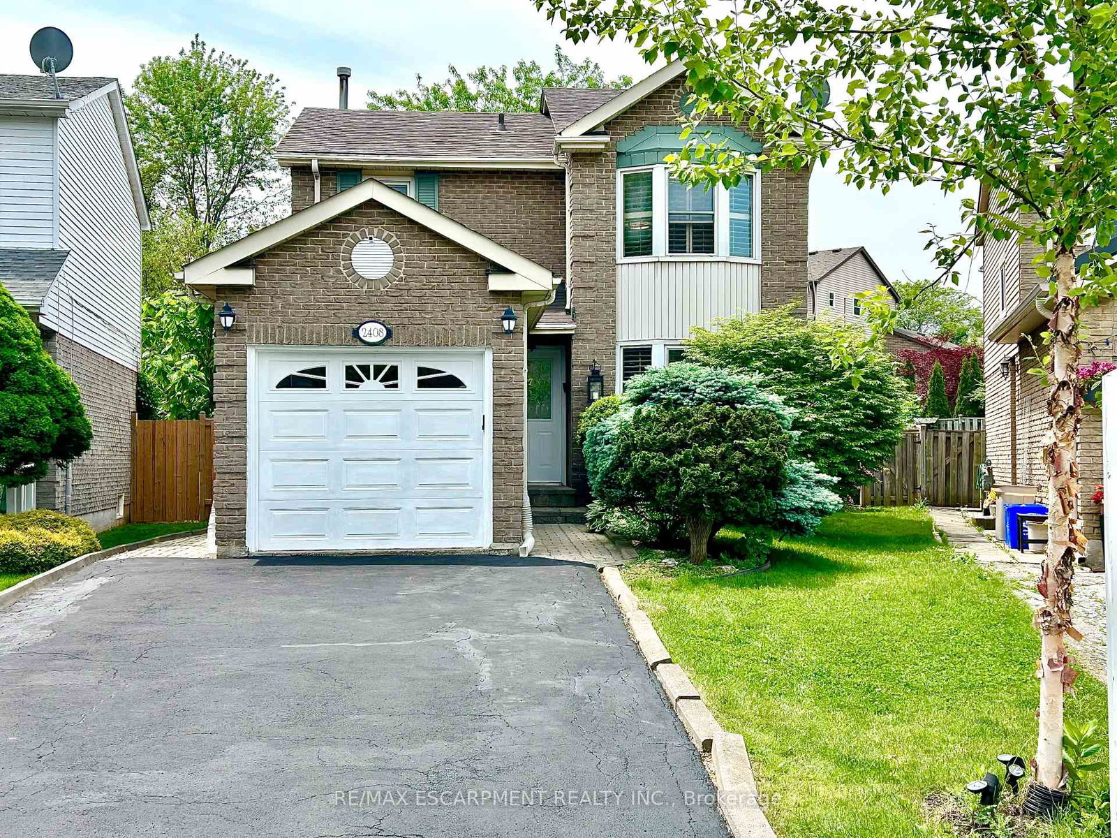 2408-paula-court-burlington-ontario-w12150619