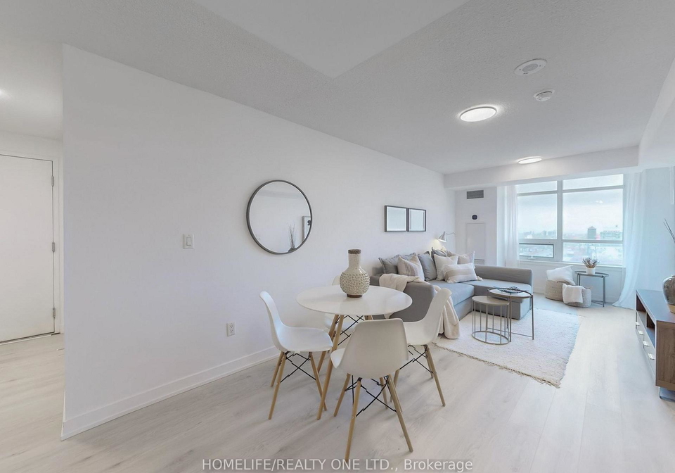 812-lansdowne-avenue-toronto-ontario-w12151573