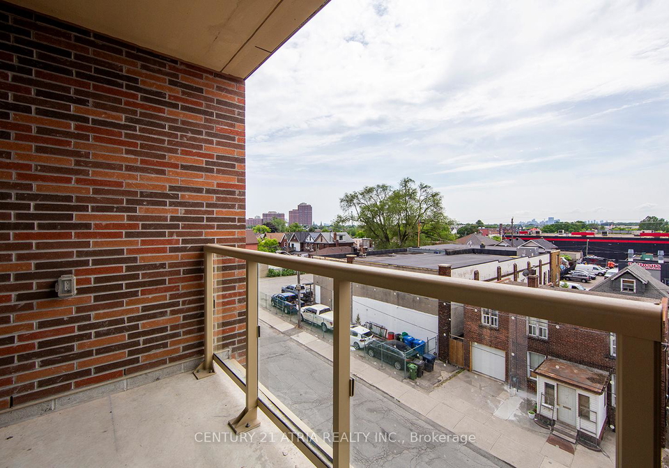 1787-st-clair-avenue-w-toronto-ontario-w12151780