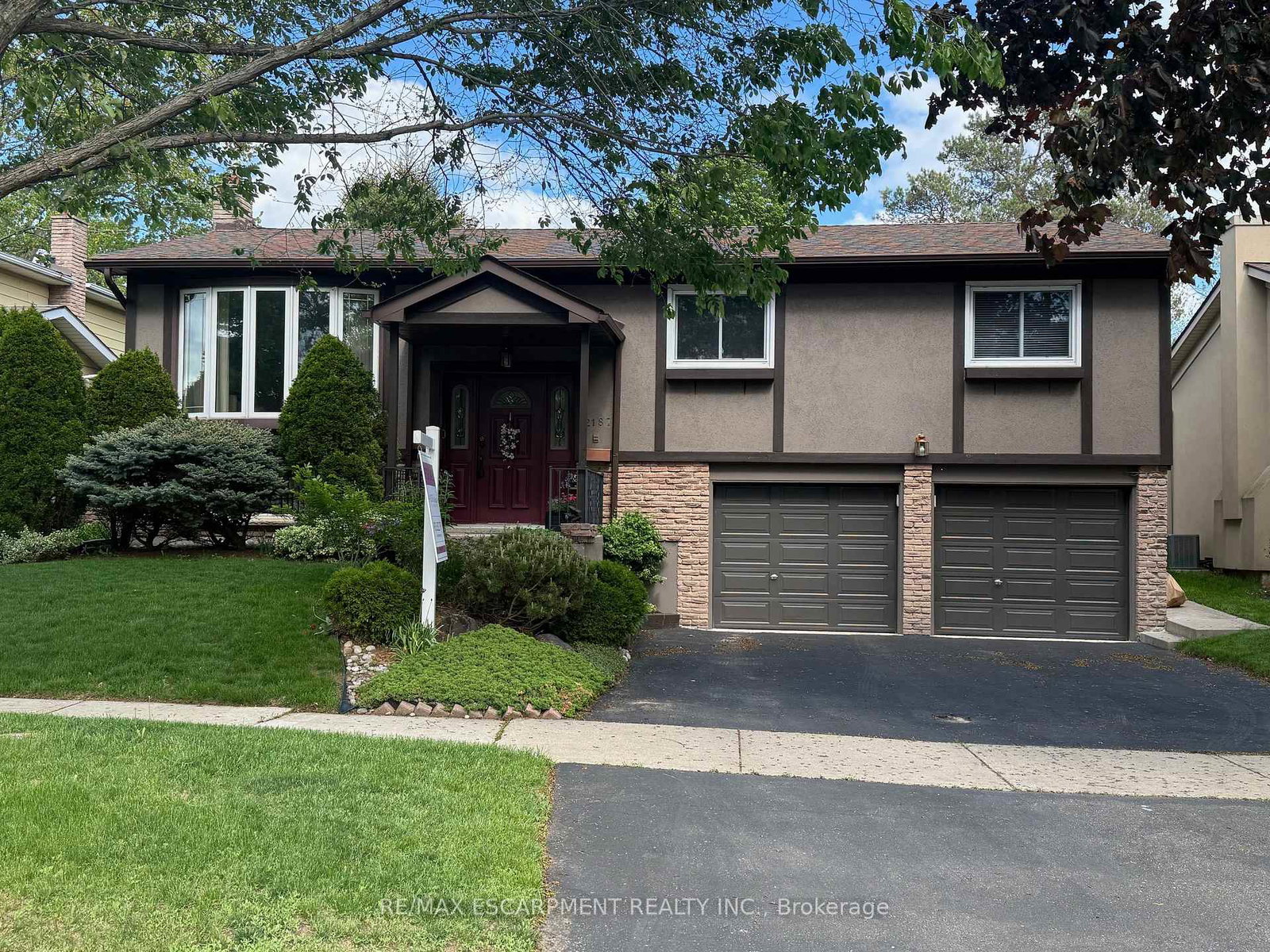 2187-sandringham-drive-burlington-ontario-w12151820