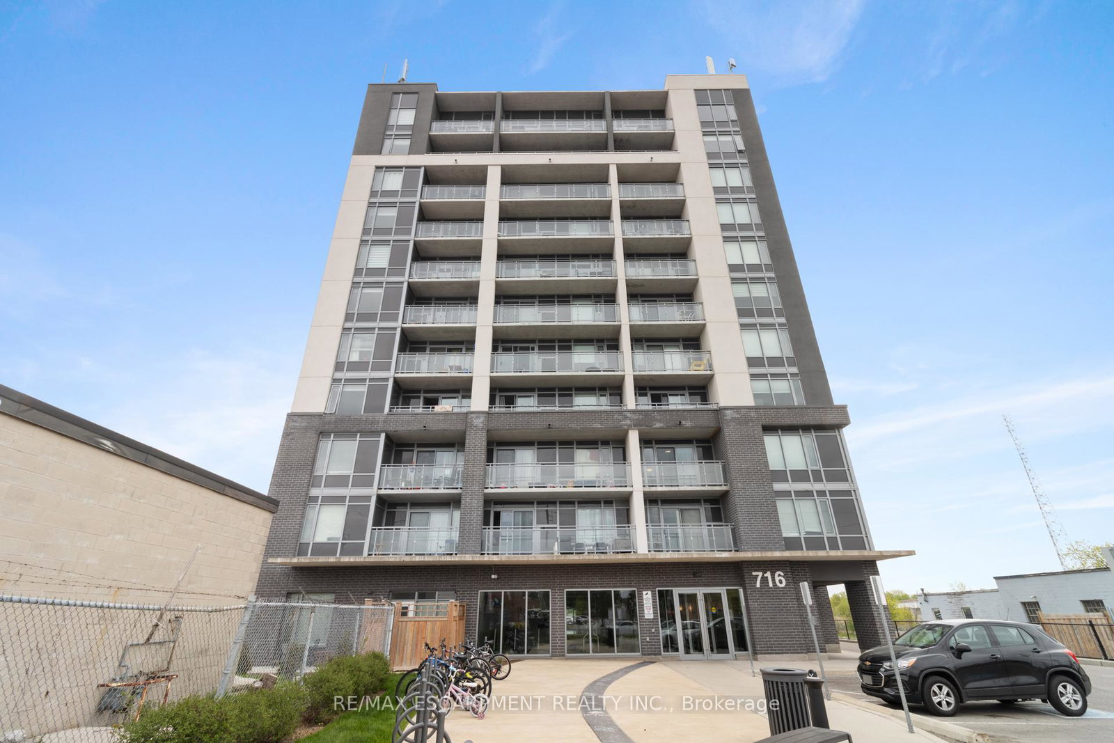 716-main-street-e-milton-ontario-w12152732