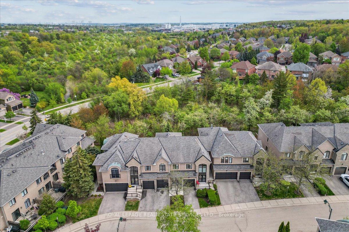 2250-rockingham-drive-oakville-ontario-w12153281