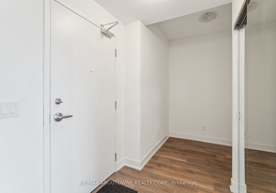 297-oak-walk-drive-oakville-ontario-w12153412