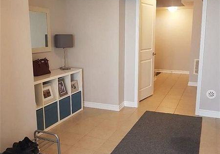 241-betsy-drive-e-oakville-ontario-w12153931