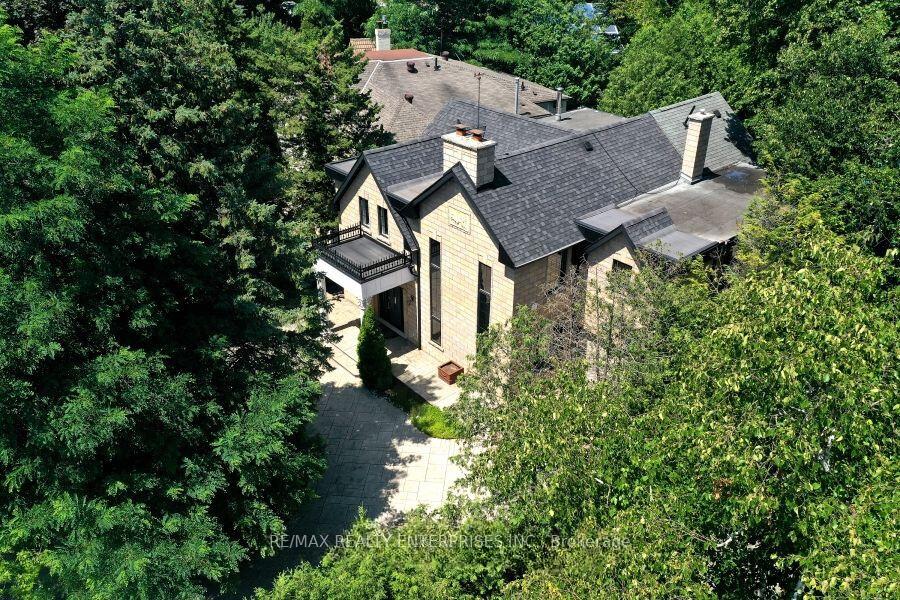 100-old-mill-road-etobicoke-ontario-w12154154