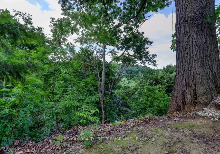 100-old-mill-road-etobicoke-ontario-w12154154