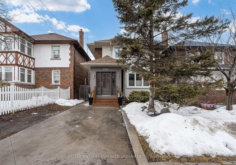 2522-lake-shore-boulevard-w-etobicoke-ontario-w12154578