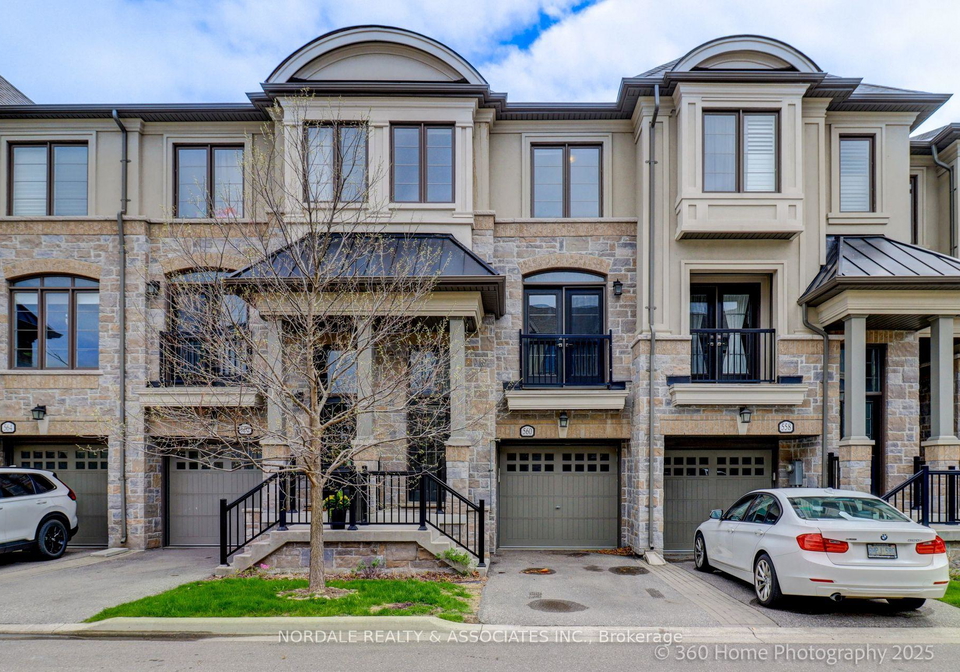 560-mermaid-crescent-mississauga-ontario-w12154678
