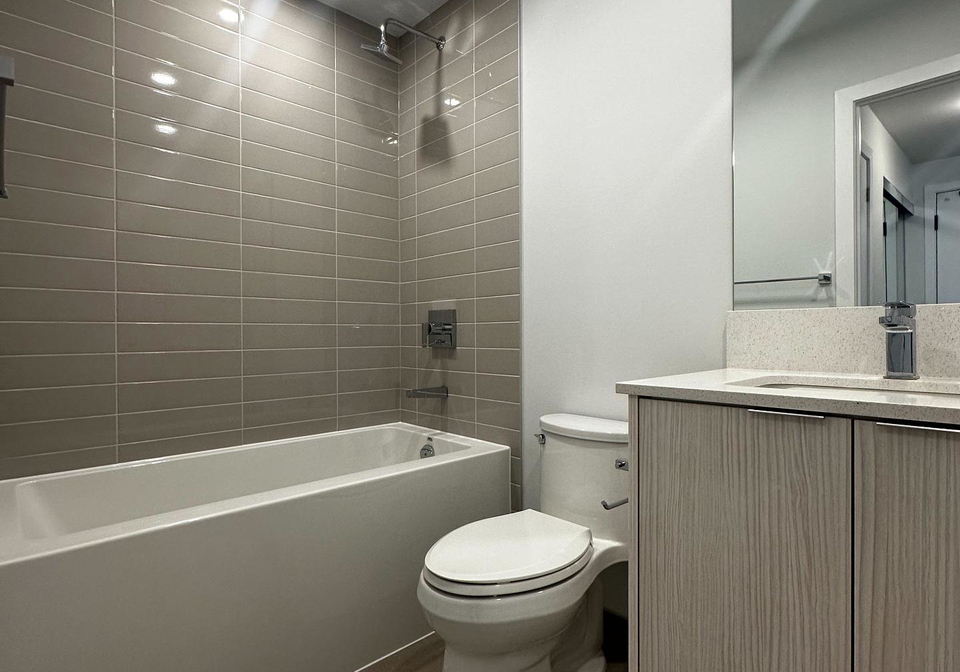 430-square-one-drive-mississauga-ontario-w12156391