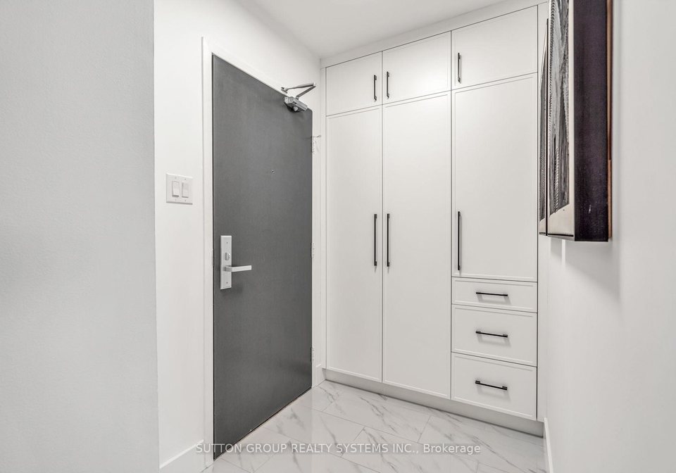 35-ormskirk-avenue-toronto-ontario-w12156424