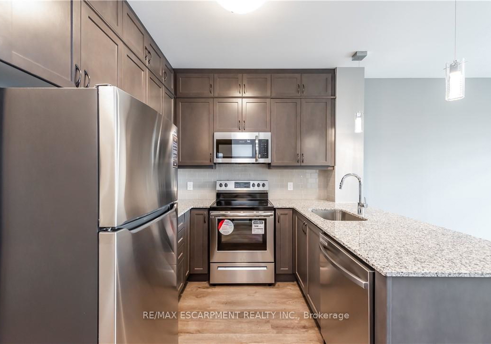 50-kaitting-trail-oakville-ontario-w12156541