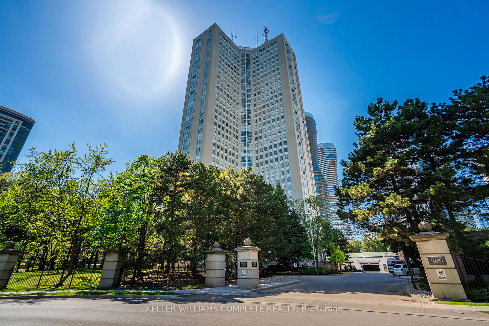 3650-kaneff-crescent-mississauga-ontario-w12156958
