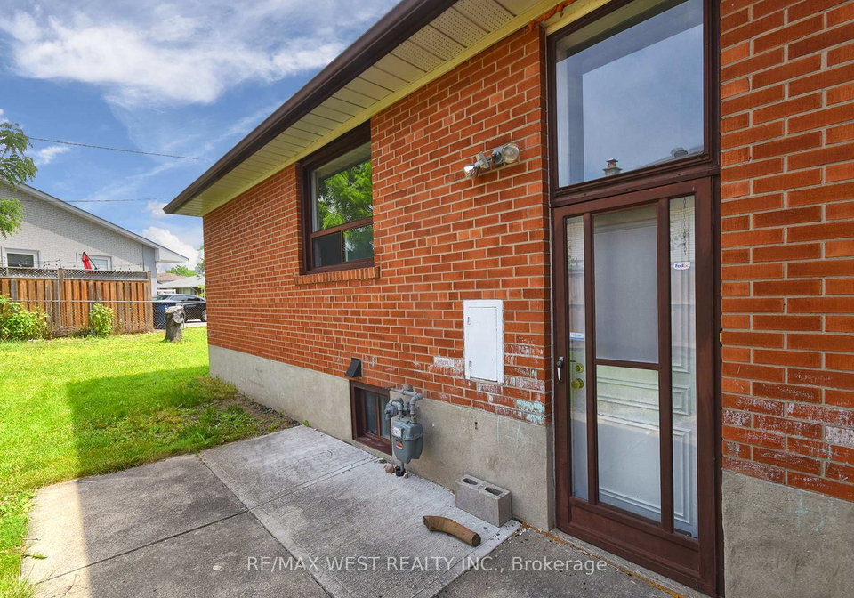 124-allanhurst-drive-etobicoke-ontario-w12157293