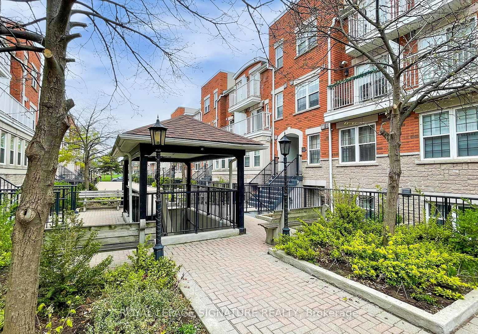 37-four-winds-drive-york-ontario-w12158195
